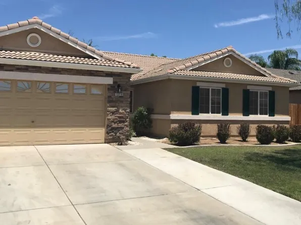 12218 High Country Dr, Bakersfield, CA 93312