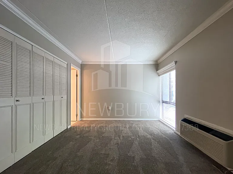 530 N Main Street - The Townhouse. — Photo 133