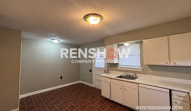 3212 Thirteen Colony Mall #4B — Photo 9