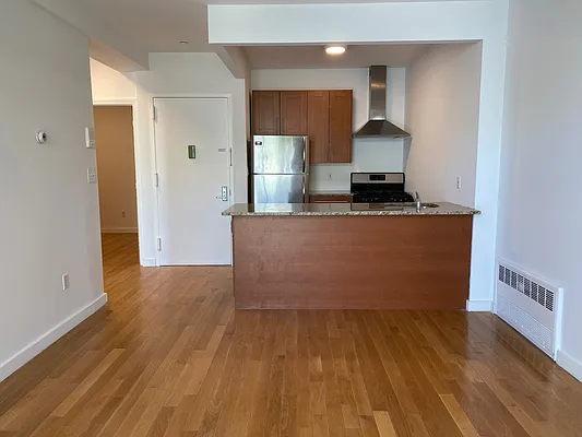 Rented by Dream Space Realty | media 7