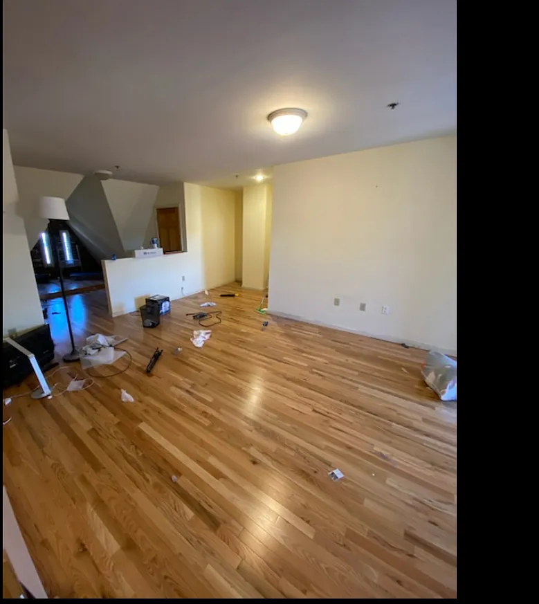 3 bed, 9999 sqft, $5,800 — Photo 1