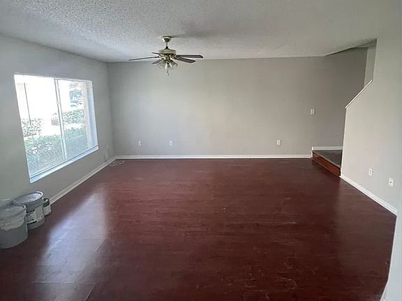 5th image of 1621 Fluorshire Dr