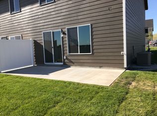 812 E Oregon Ave, Hermiston, OR 97838