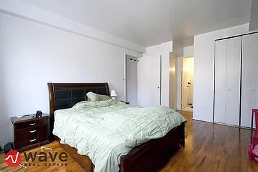 Rented by Wave Real Estate Group