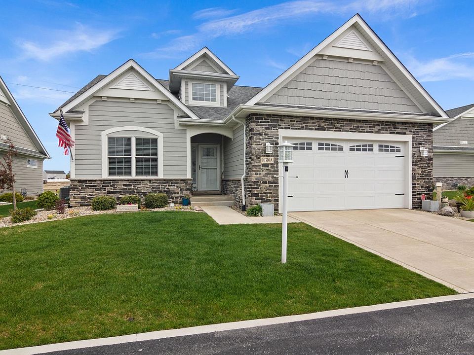 1st image of 10310B White Sand Ln