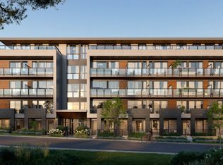 600 Rochester Ave, Coquitlam, BC V3K 2X3