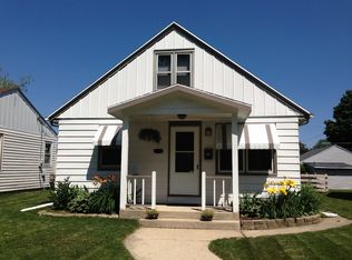 3254 N 90th St, Milwaukee, WI 53222