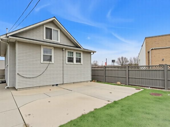 3731 Maple Ave, Berwyn, IL 60402