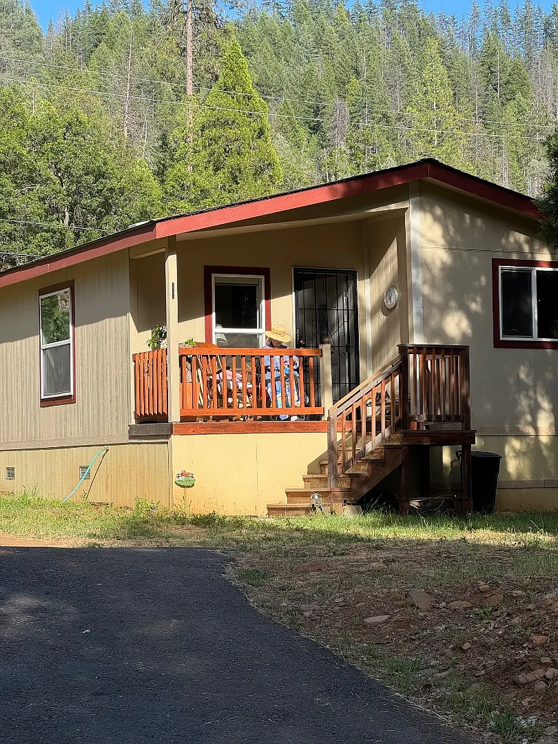 1260 East Weaver Creek Rd — Photo 1