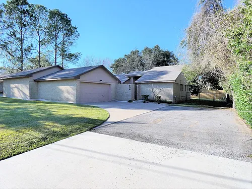 604 Golfview Dr Photo 1