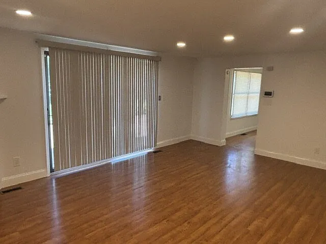 103 Leanne Dr — Photo 10