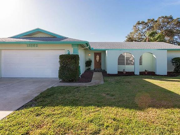 2nd image of 13862 Wildwood Dr