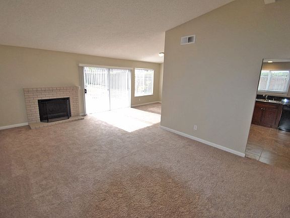 5th image of 2483 Marquette Way