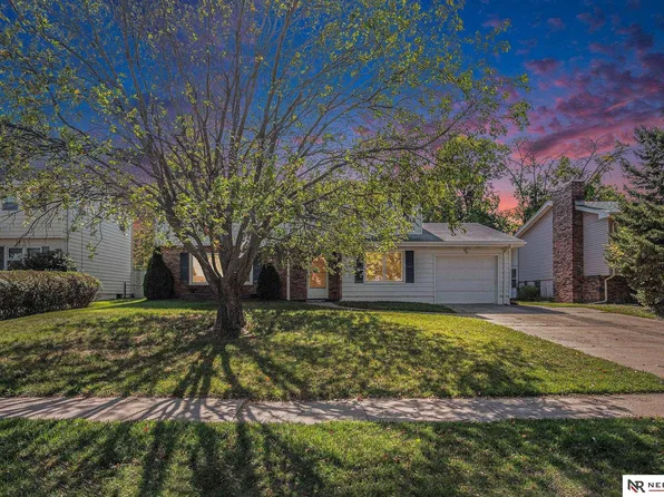 1205 Potter Rd, Bellevue, NE 68005