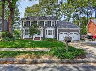 526 San Pedro Dr, Chesapeake, VA 23322
