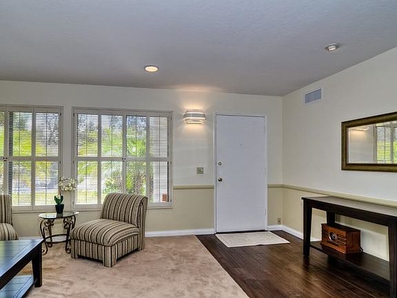 5th image of 11510 Tribuna Ave
