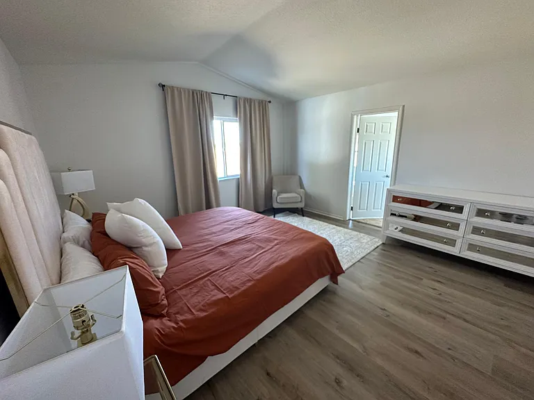 749 E Avenue J9 — Photo 21