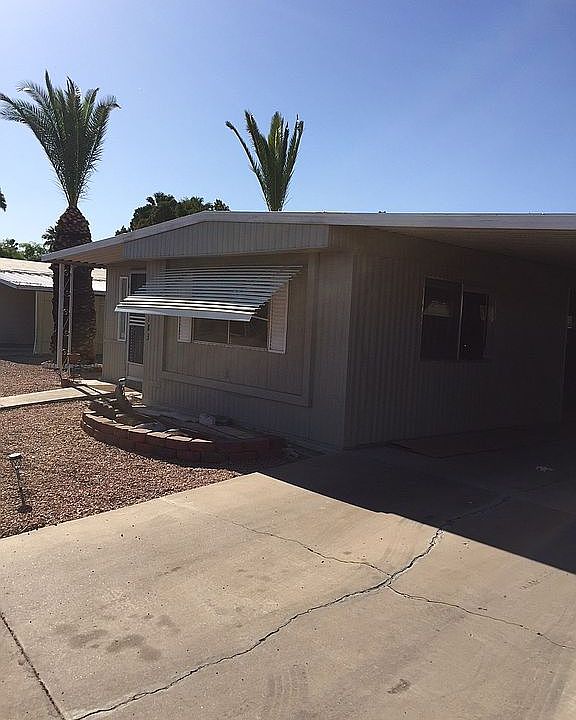 carport side