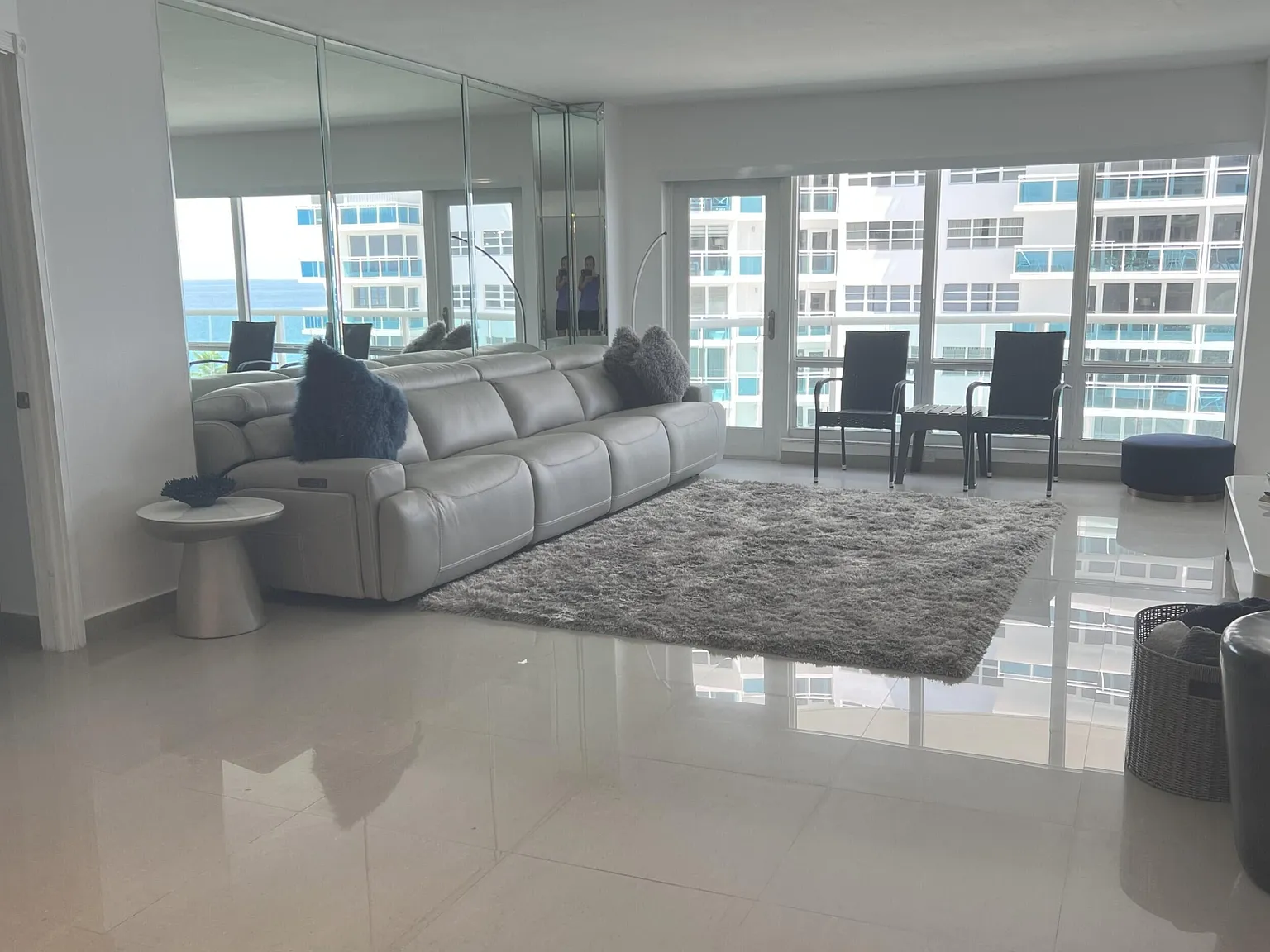 2 bed, 2.0 bath, 1662 sqft, $4,800 — Photo 4