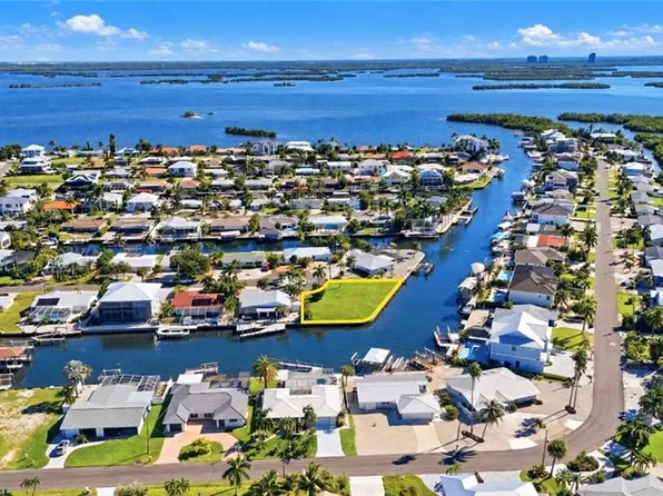 12 Clearview BLVD, FORT MYERS BEACH, FL 33931
