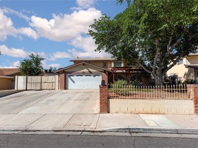 6457 Celeste Ave, Las Vegas, NV, 89107