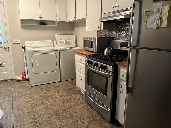 5th image of 1006 Hancock St