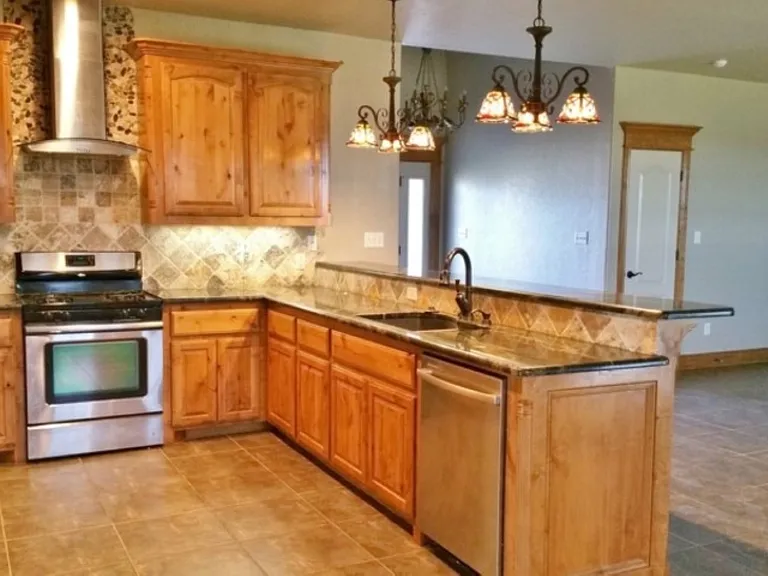 1026 NE Brown Rd — Photo 8