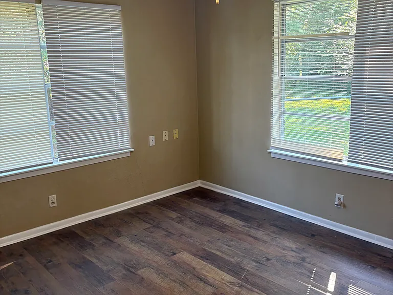 118 Church Rd — Photo 10