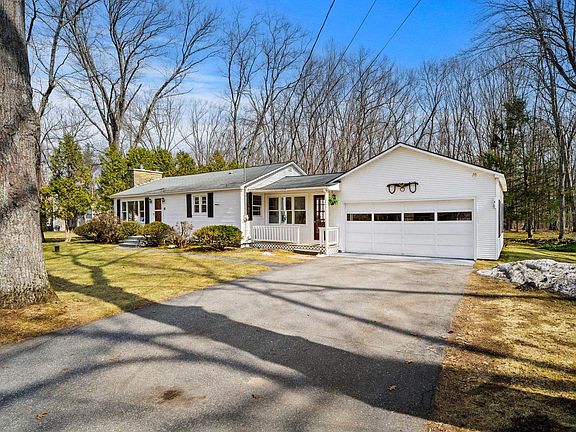 2nd image of 53 Seaverns Bridge Road