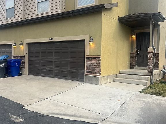 4th image of 608 W Rose Bud Ct