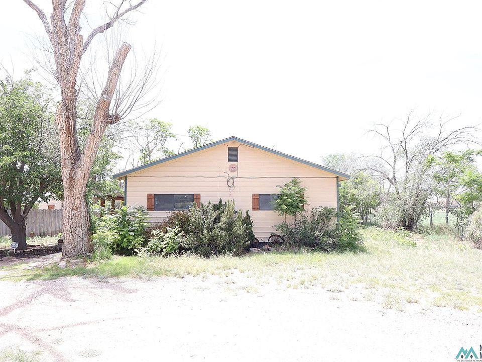 1st image of 1600 Fowler Rd
