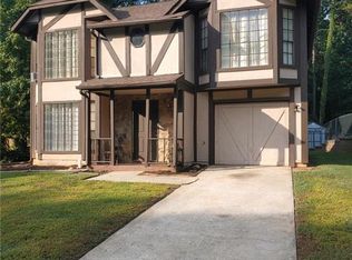 5062 N Woodbridge Trl, Stone Mountain, GA 30088