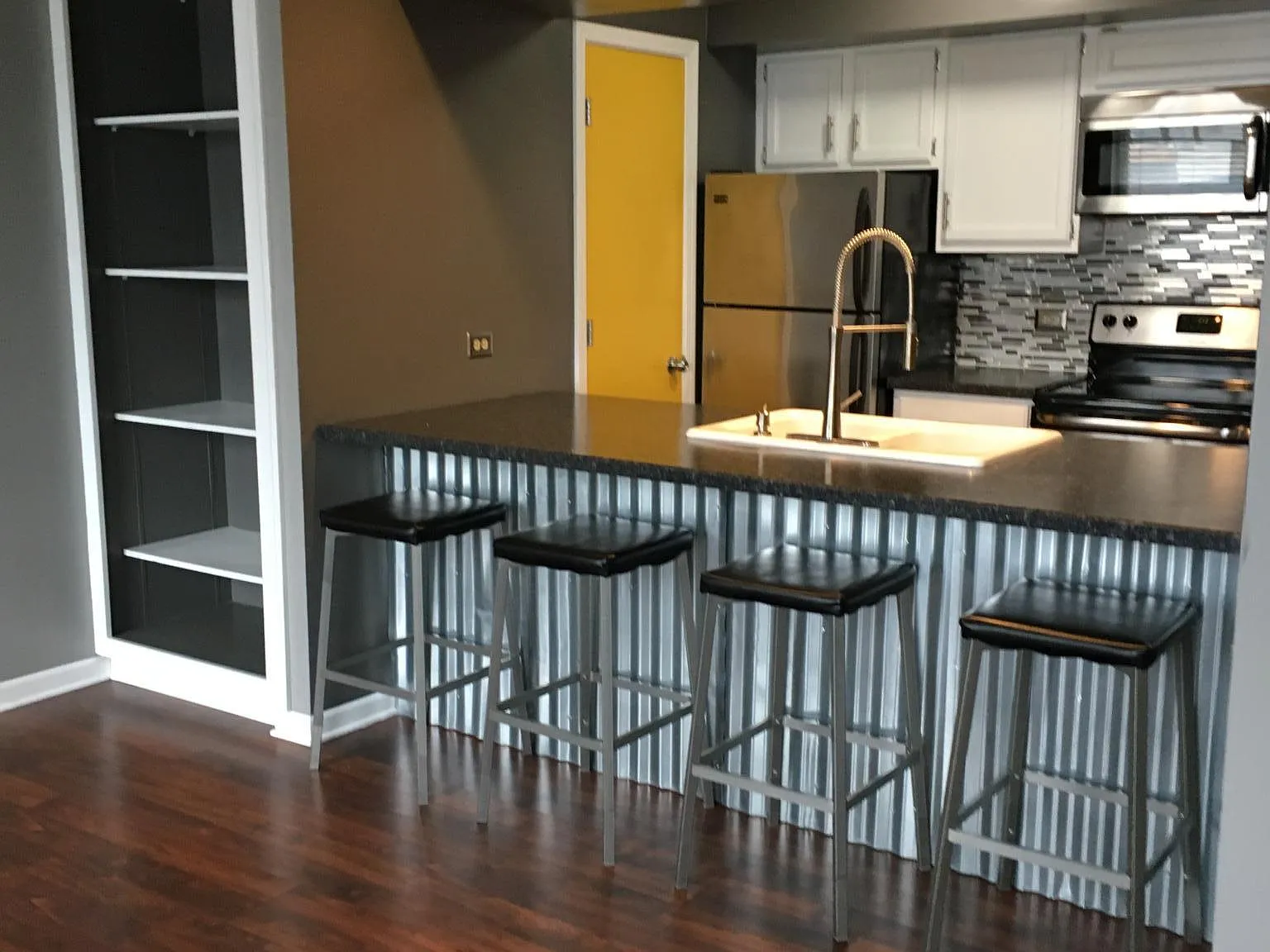 1 bed, 586 sqft, $995 — Photo 3