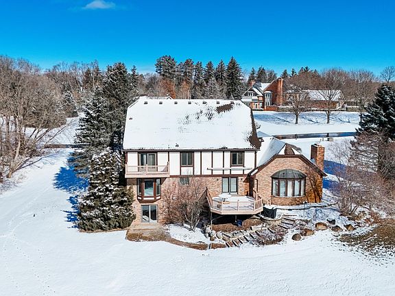 5th image of 133 Flumerfelt Ln