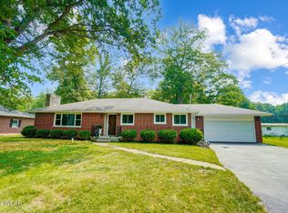 3838 Kemp Rd N, Lima, OH 45807