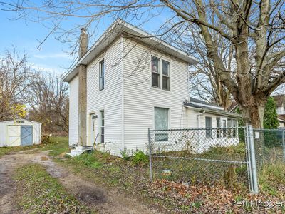 207 E Van Buren St, Gobles, MI, 49055