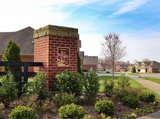 138 Twin Brook Ct, Shelbyville, KY 40065