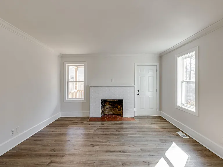 5211 Sunbeam Ave — Photo 7