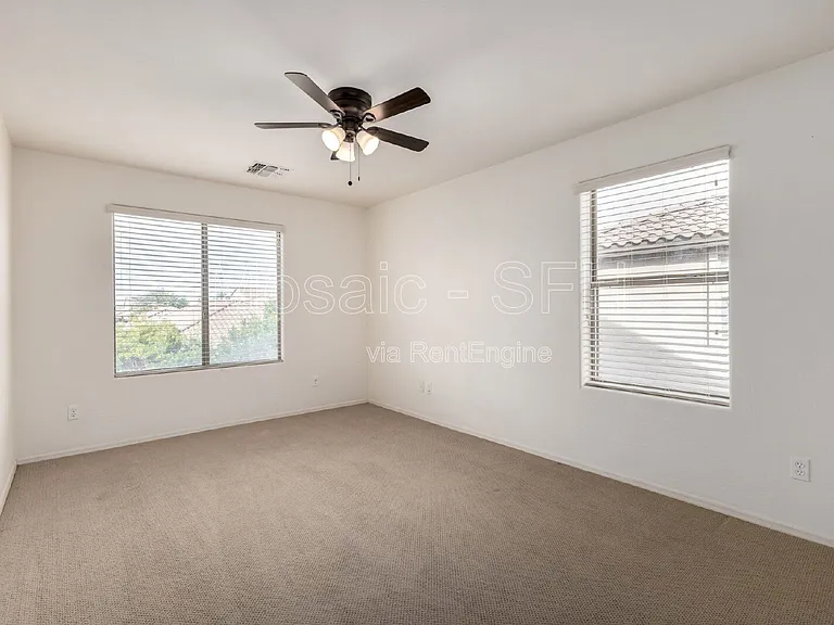 2656 E Boston St — Photo 31