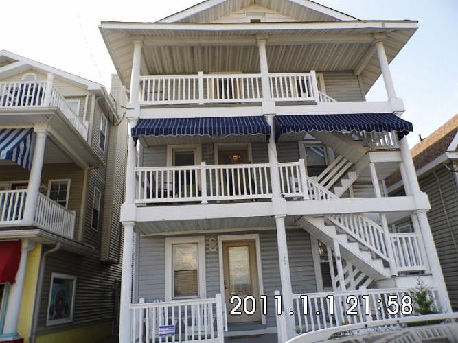 1st image of 1349 West Ave Floor 3