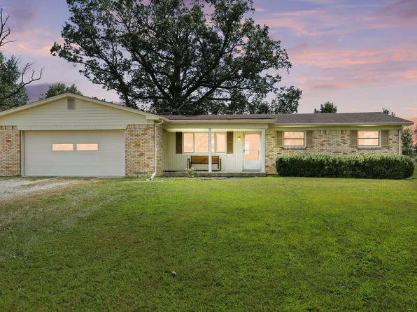 10080 E 500 S, Upland, IN 46989