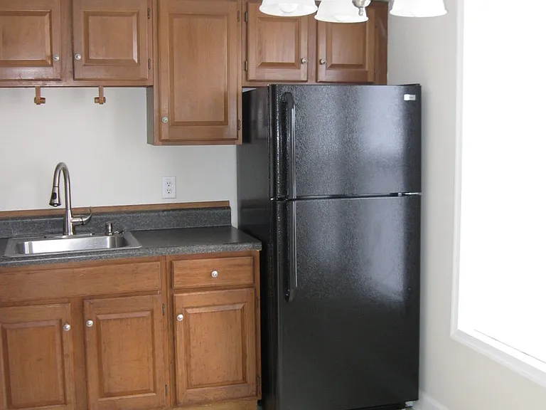 3240 Clover Rd E — Photo 3