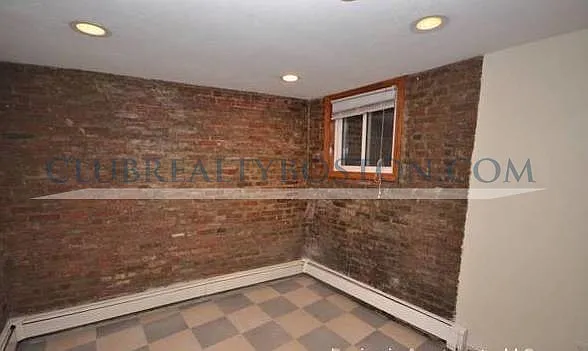 3 bed, 1.0 bath, $2,600 — Photo 3