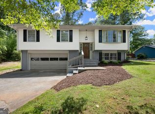 6262 Laurel Wood Trl, Flowery Branch, GA 30542
