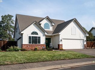 3387 Winchester Way, Eugene, OR 97401