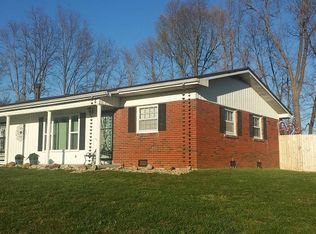 357 Hopper St, Russell Springs, KY 42642