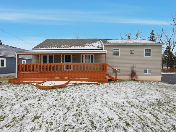 644 Seneca Creek Rd, Buffalo, NY 14224