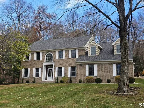 183 Coachmans Drive, Southbury, CT 06488