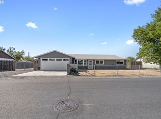 360 SE 3rd St, Irrigon, OR 97844