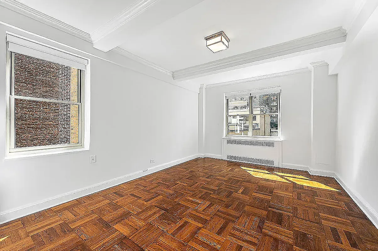 300 East 57th Street — Photo 3